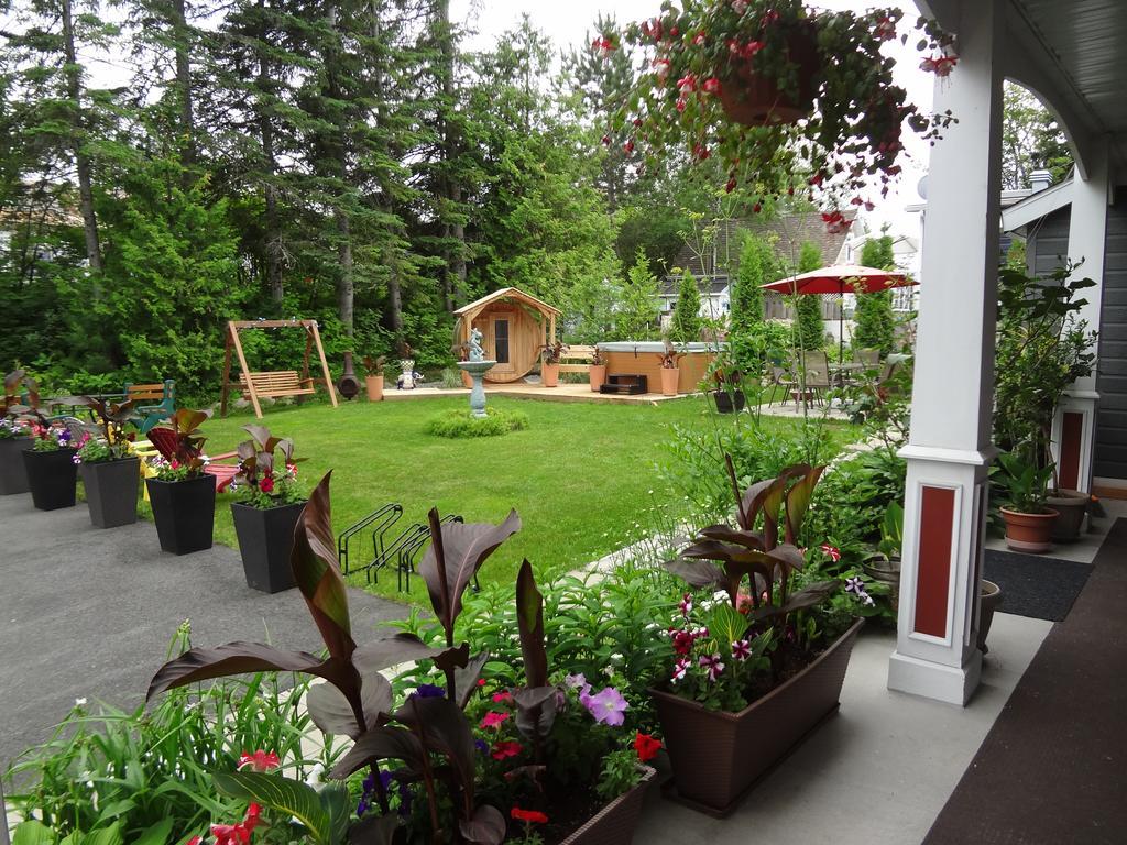 Hotel Saint-Donat Экстерьер фото